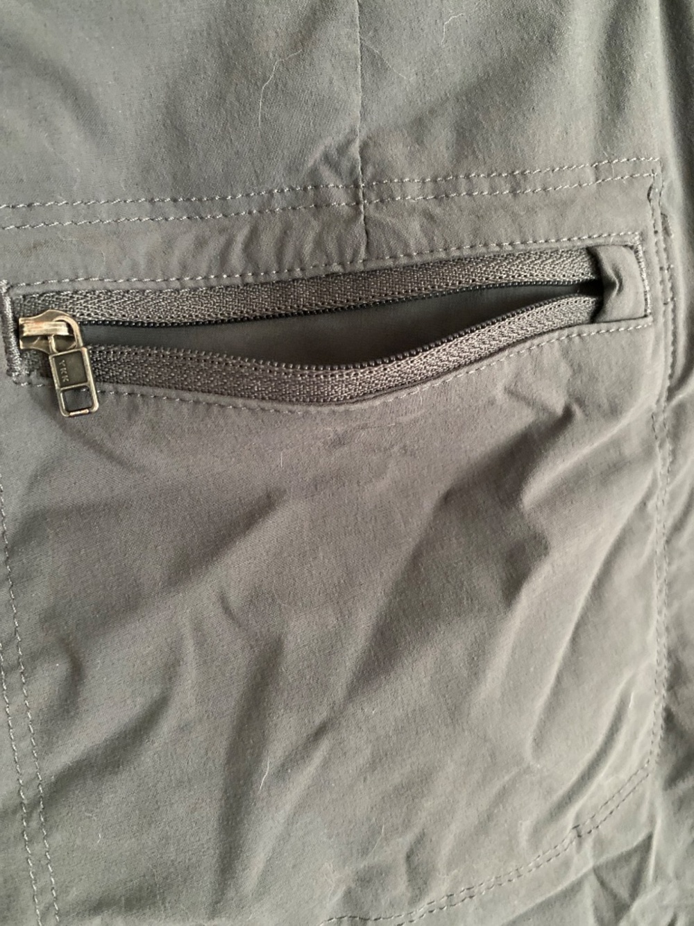 Patagonia Women’s Shorts grey 5” inseam - Picture 5 of 8